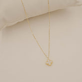 Van-Cleef White Necklace 0.52 Grams, 18kt Gold